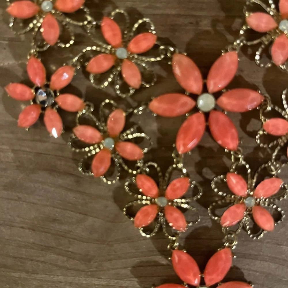 Paparazzi Coral Floral‎ Necklace with Gold Chain